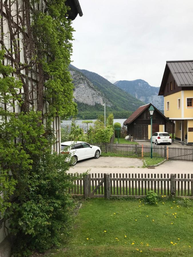 Glueck Am See - Apartment Mit Seezugang Hallstatt Eksteriør bilde