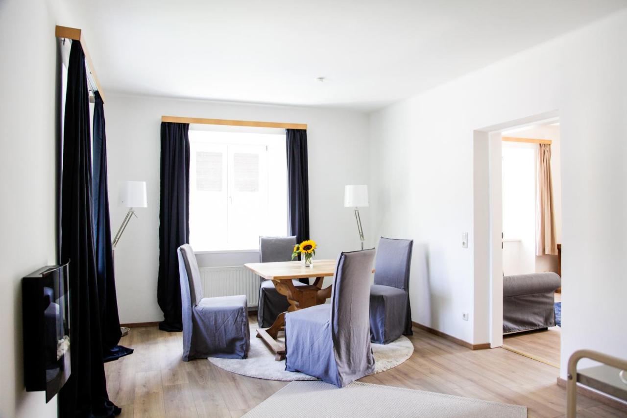 Glueck Am See - Apartment Mit Seezugang Hallstatt Eksteriør bilde